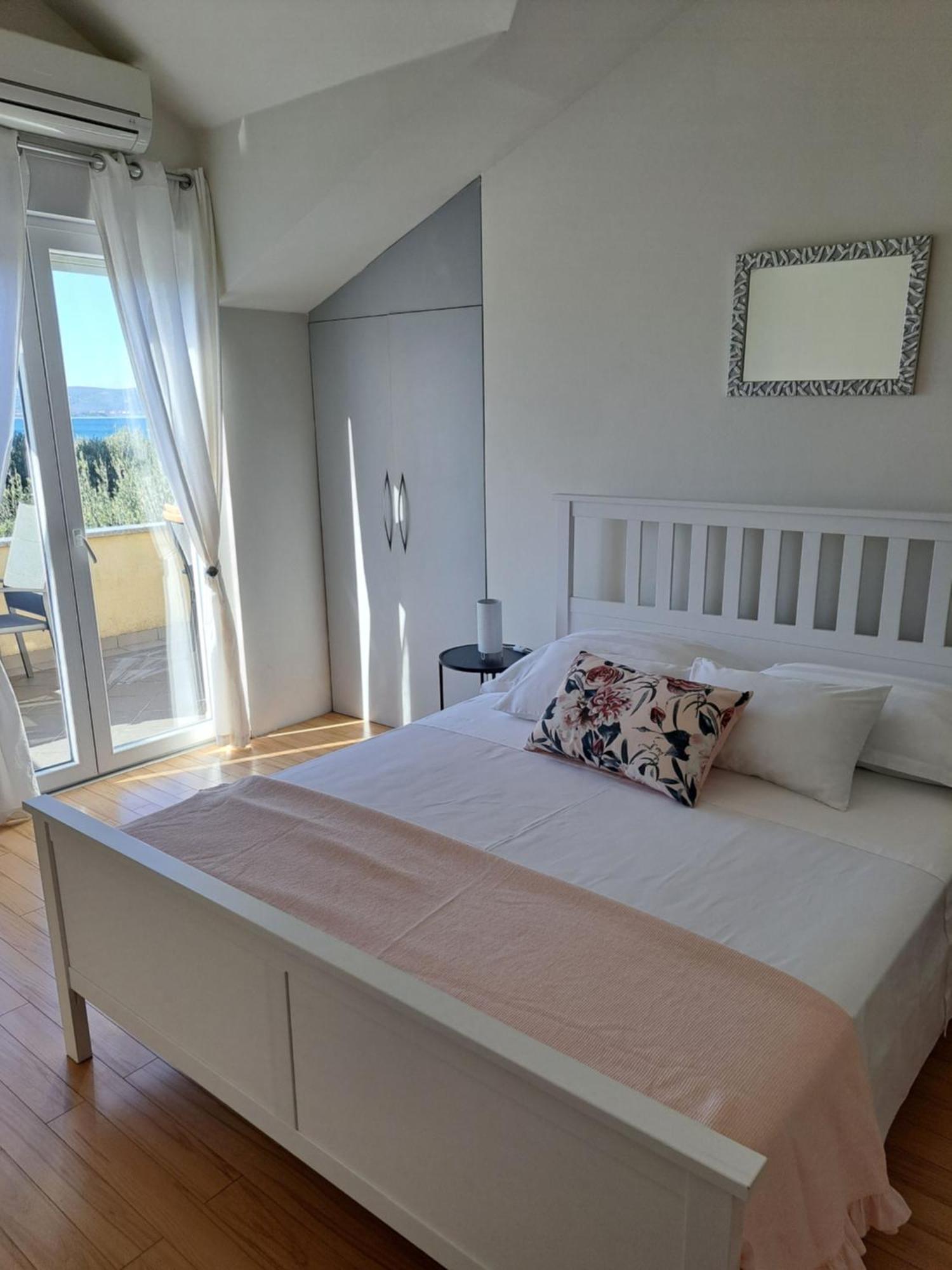 Senija Apartment *